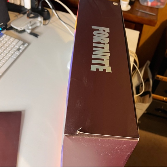 Travis Scott Fortnite action figure set. Including Sicko Mode & T-3500 - Picture 7 of 7